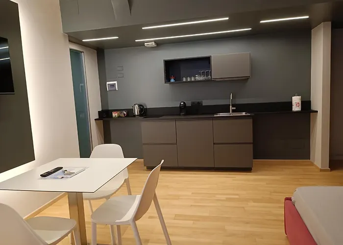 Le Dimore Di Megollo - Free Parking Апартаменты *